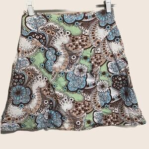 C.C Outlaw Floral Green and Brown Above Knee Skirt lightweight size : Small